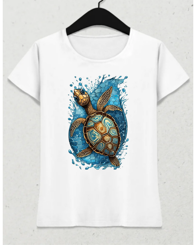 Sevimli Su Kaplumbağası Kadın Tişört