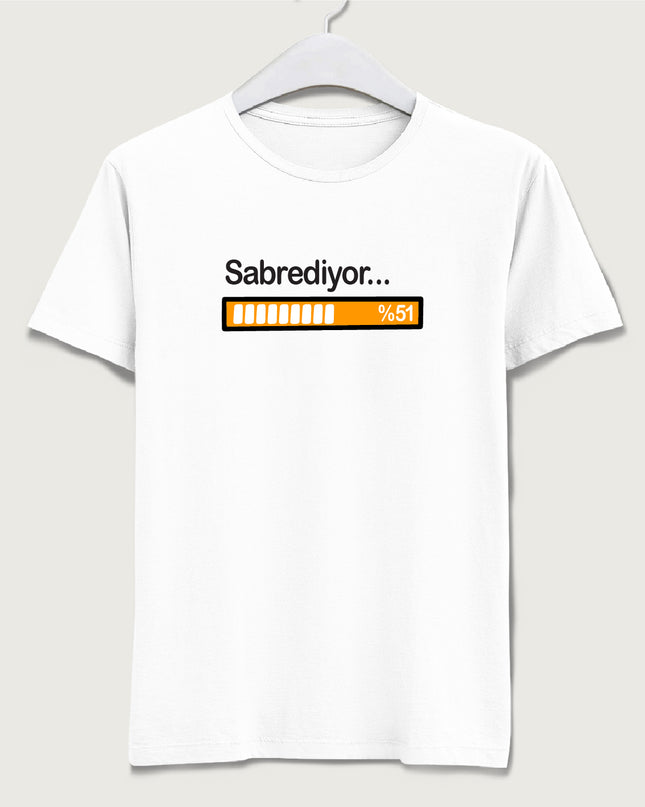 Sabrediyor... tişört - basmatik.com