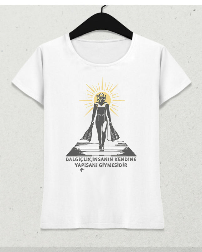 DIVING Tişört - Kadın Kısa Kol