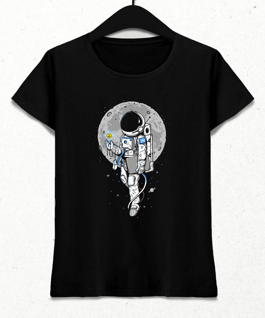 Astronaut Woman Black T-Shirt