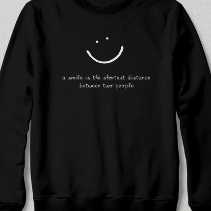 A smile sweatshirt - basmatik.com
