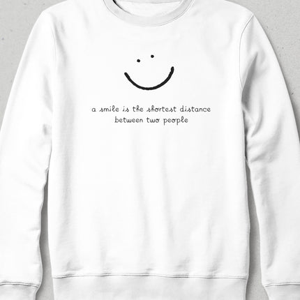 A smile sweatshirt - basmatik.com