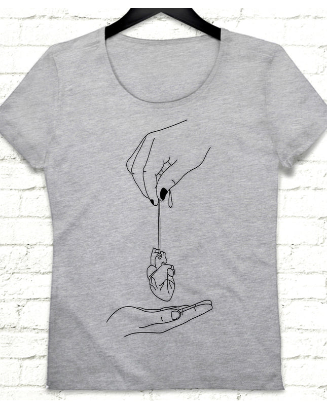 Broken Hearth Gri Tişört - basmatik.com