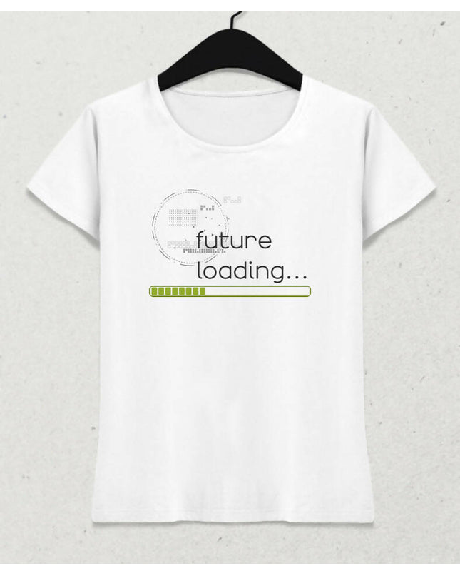 Future Loading Kadın Tişört