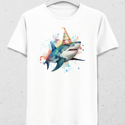 Doğum Günü Köpek Balığı T-shirt