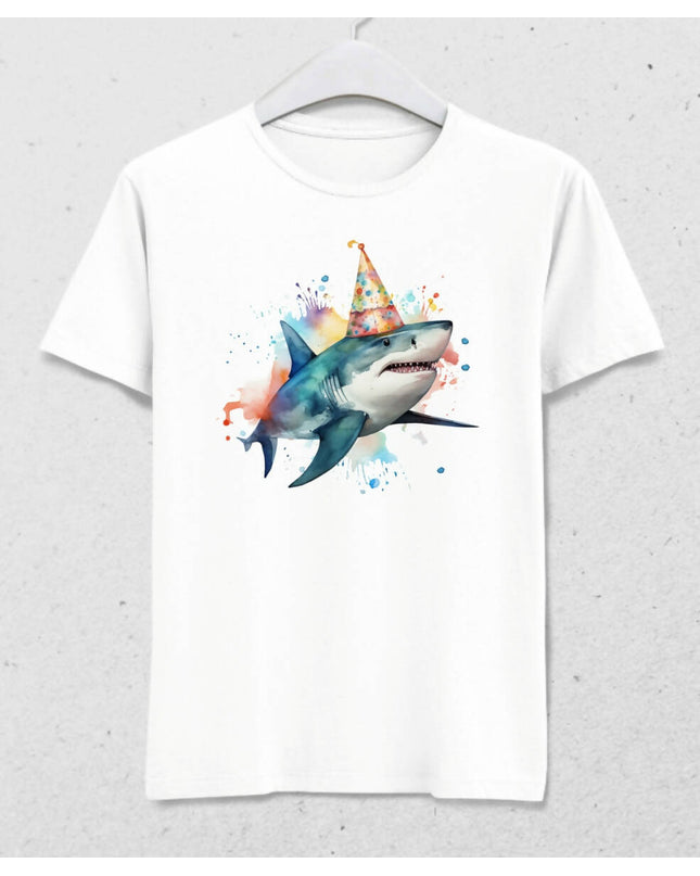 Doğum Günü Köpek Balığı T-shirt