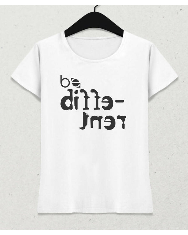 Be Different Kadın Tişört