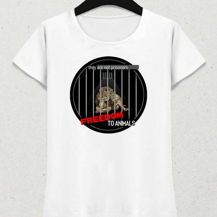 Freedom To Animals Kadın Tişört
