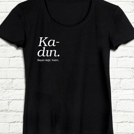 Kadın siyah tişört - basmatik.com