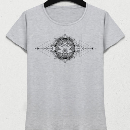 Lotus ayurveda tişört - basmatik.com