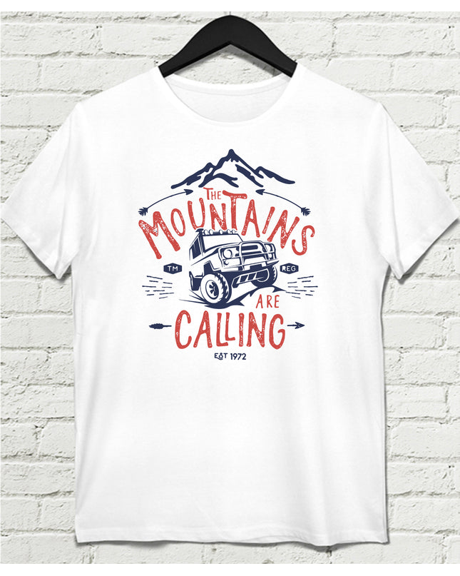 Mountains calling beyaz Erkek tişört - basmatik.com