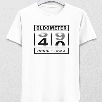 Oldometer doğum günü beyaz tişört - basmatik.com