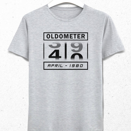 Oldometer doğum günü gri tişört - basmatik.com