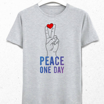 Peace On Day Erkek Tişört
