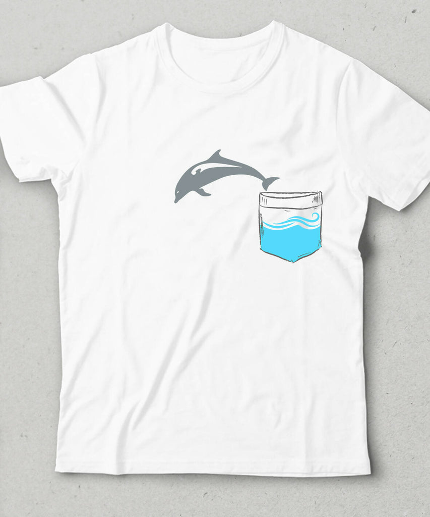 Cepteki Yunus - Dolphin Çocuk Tişört