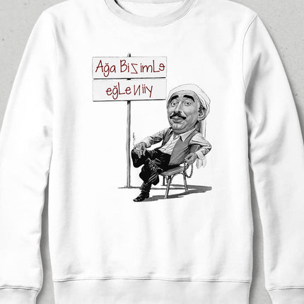 Ağa Bizimle Eğleniyor Beyaz Sweatshirt - basmatik.com