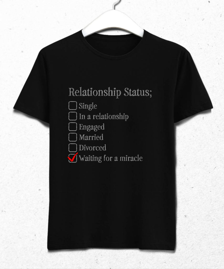 Relationship Status Erkek Tişört
