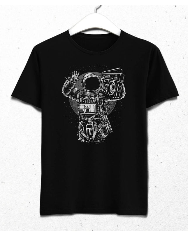 Astronot Boombox T-shirt
