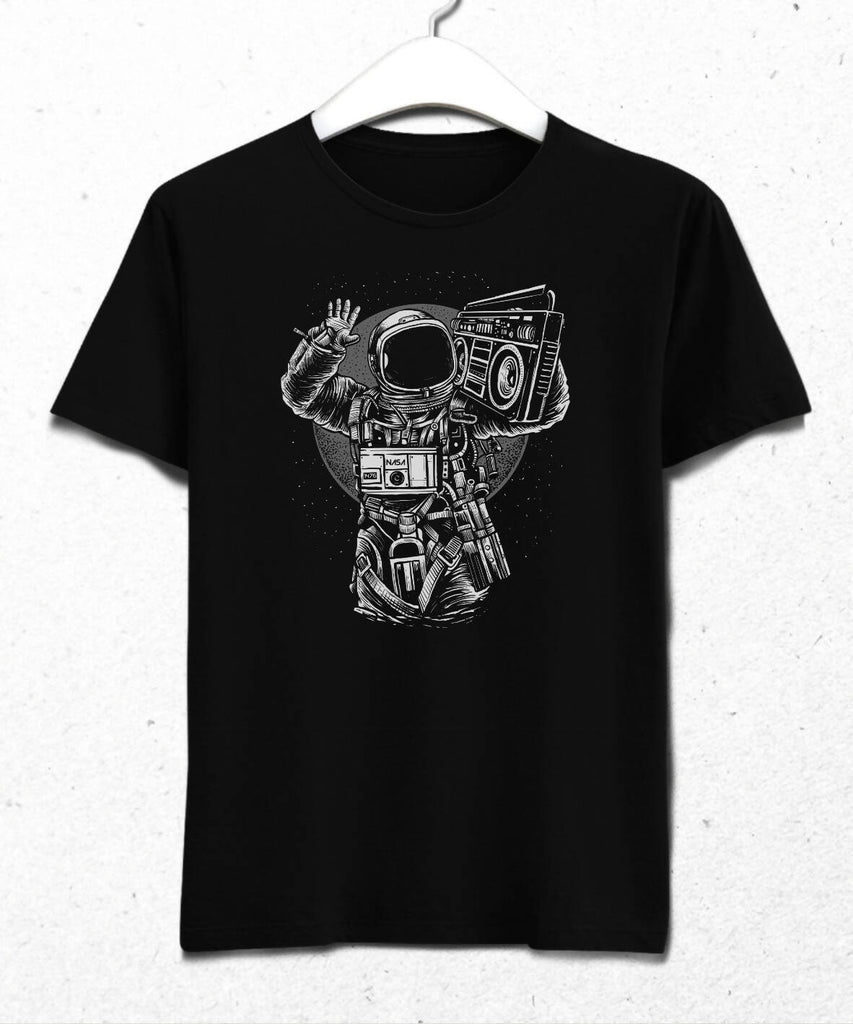 Astronot Boombox T-shirt