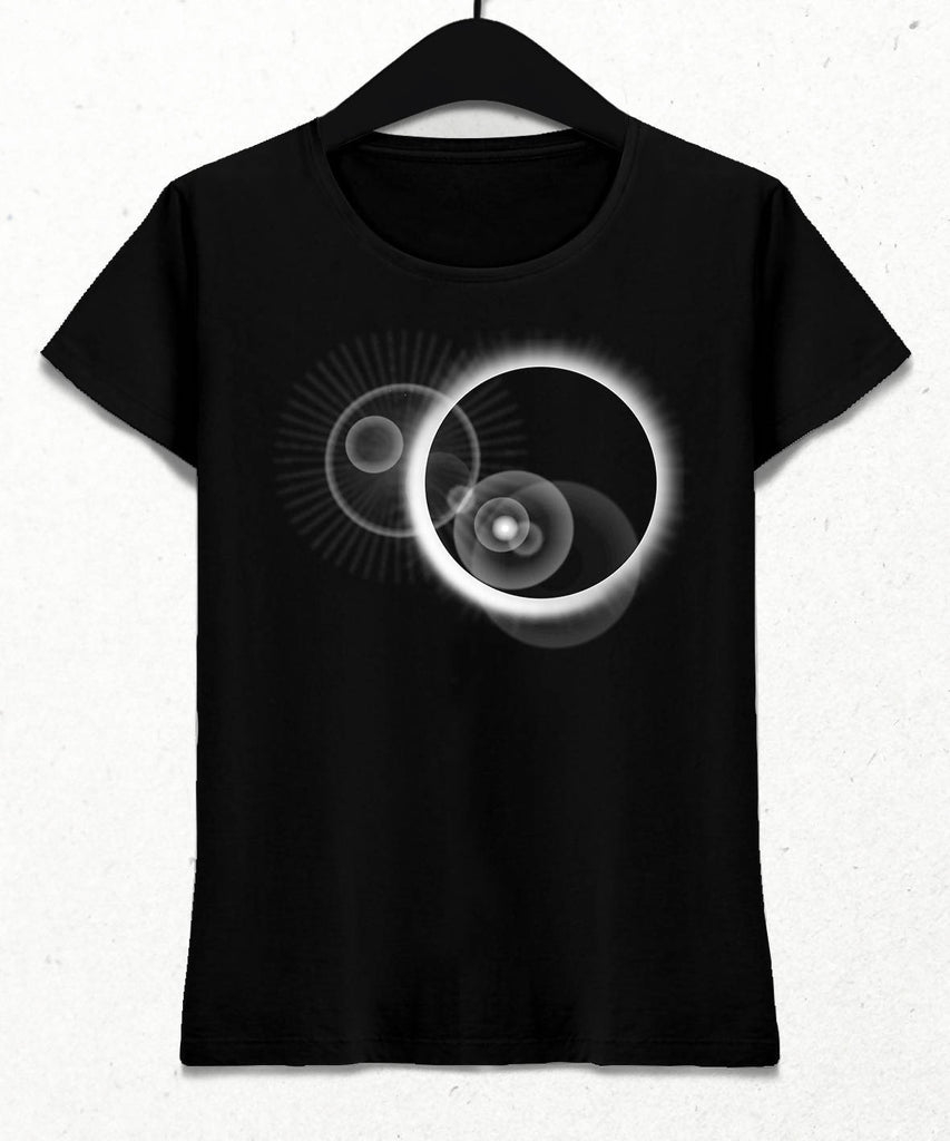 Eclipse Kadın Tişört - basmatik.com