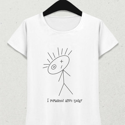 Bugün de Hayatta Kaldım Çöp Adam Slogan Tişört
