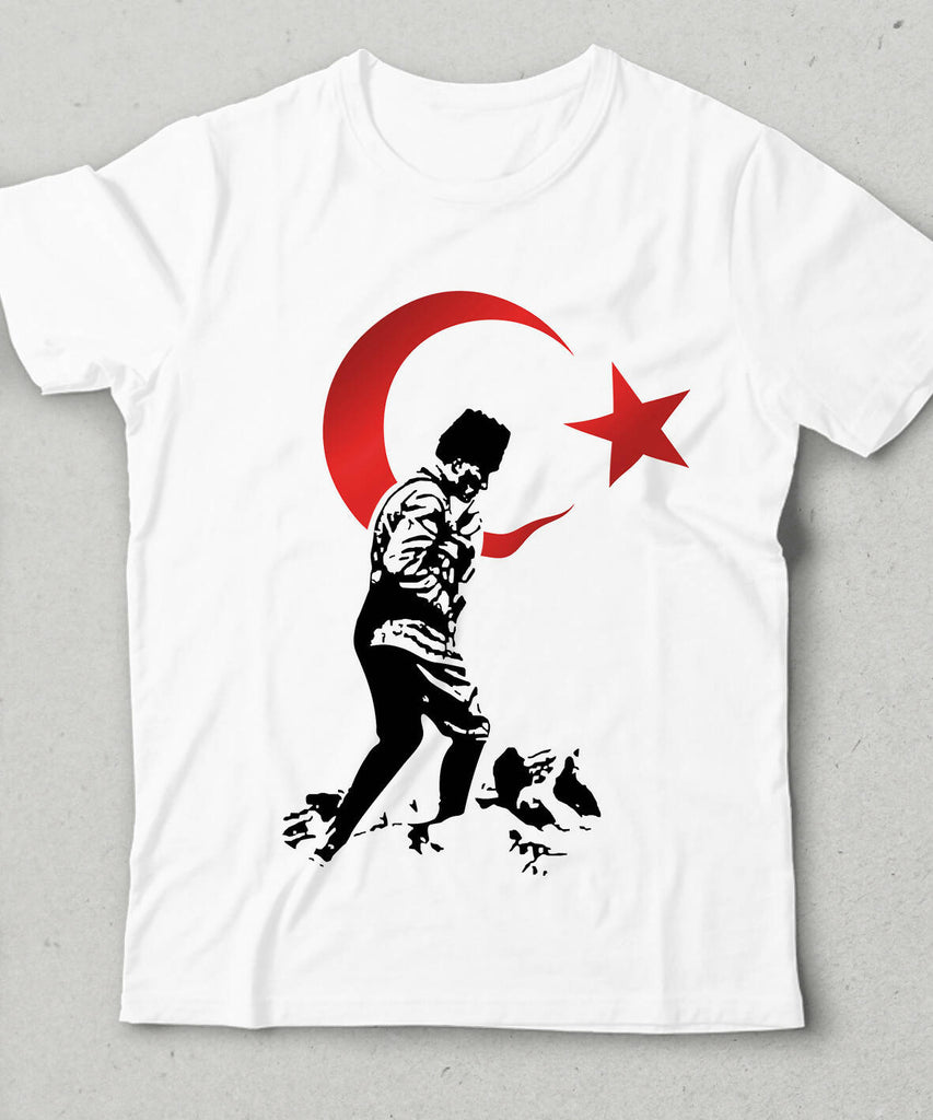Atatürk ve Bayrak Temalı Çocuk Tişört