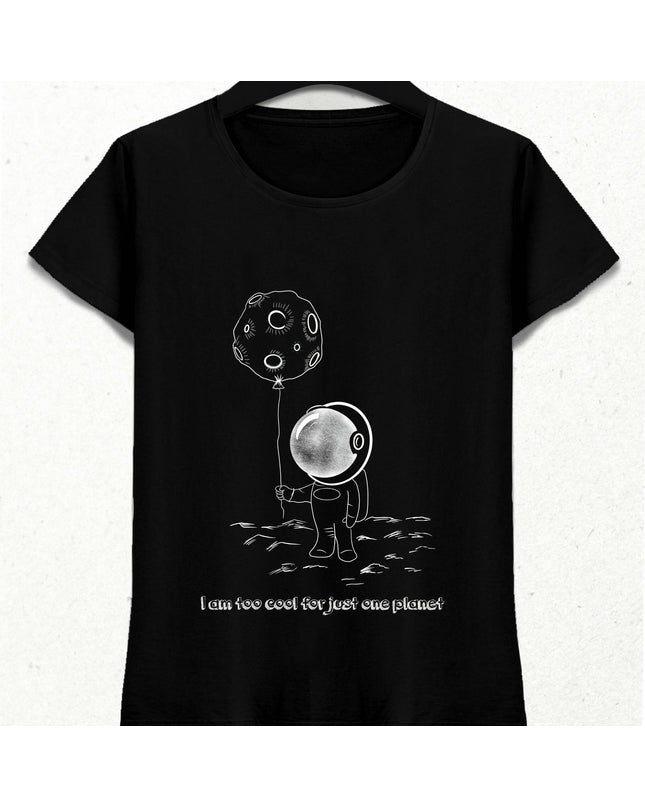 Gezegen ve Astronot Uzay Tshirt