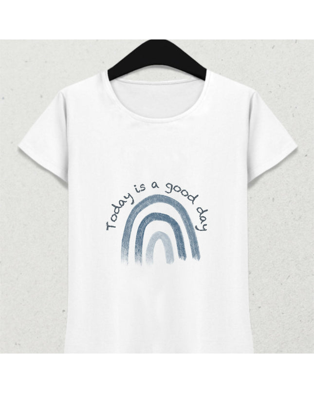 Bugün Güzel Bir Gün Gökkuşağı Temalı Tişört