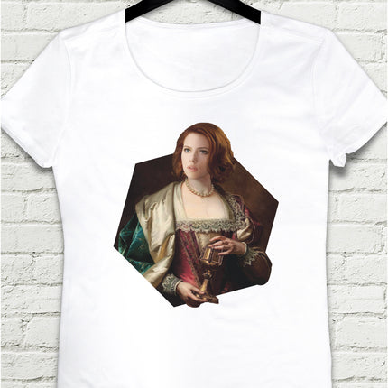 IV. Black Widow Beyaz Tshirt - basmatik.com