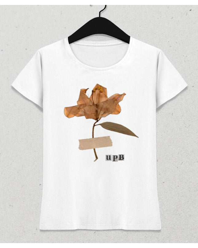 Çiçek Kadın Beyaz Tişört - basmatik.com