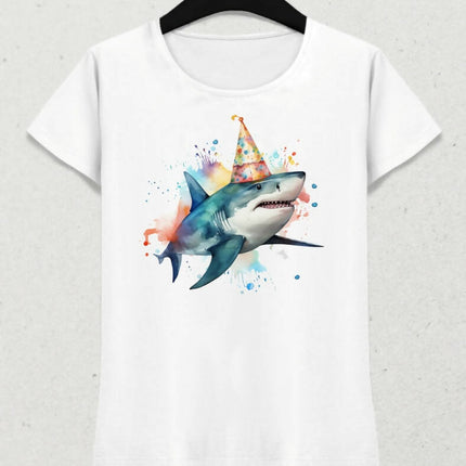 Doğum Günü Köpek Balığı T-shirt