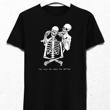 Skeletons Blindfold Erkek Tişört