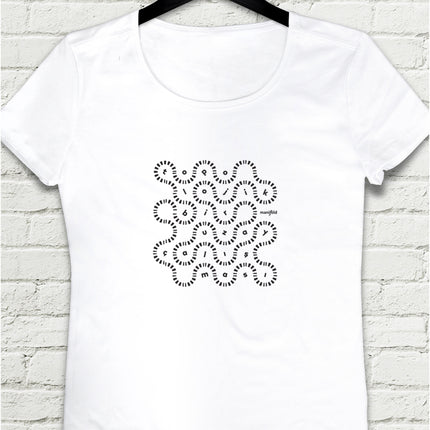 Manifold Tırtıl beyaz kadın tişört - basmatik.com