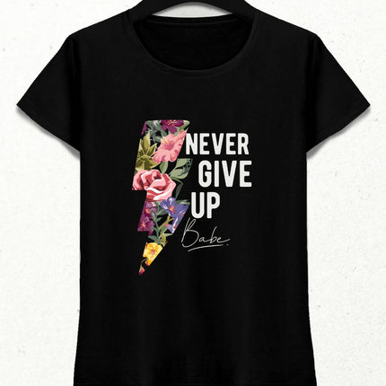Never Give Up Women's Streetwear Design