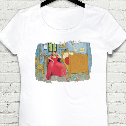 Rihanna in Arles Beyaz Tshirt - basmatik.com