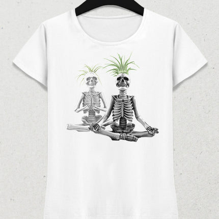 Yoga skeleton kadın tişört - basmatik.com