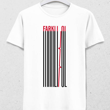 Farklı Ol Erkek Beyaz Tişört - basmatik.com